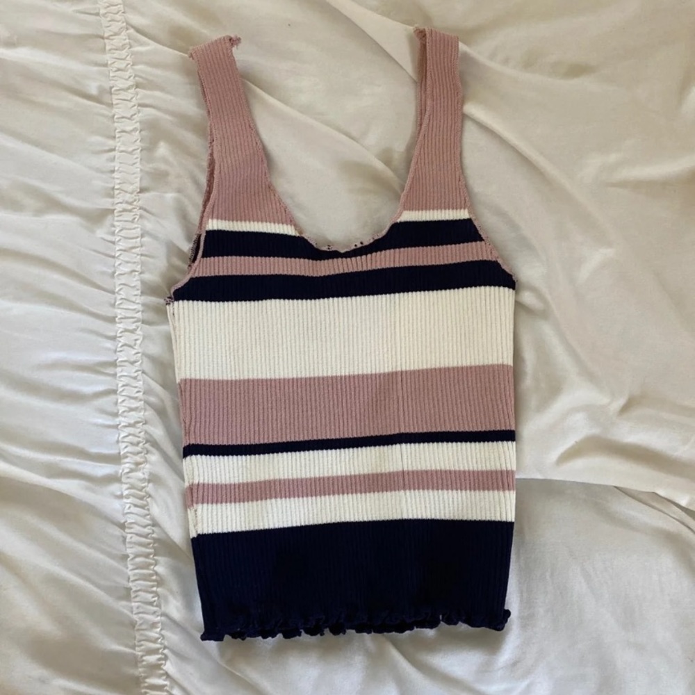 LF cropped tank top